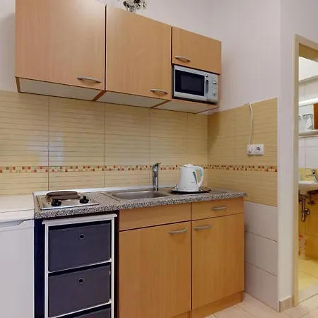 Apartment Ivanisevic Omis