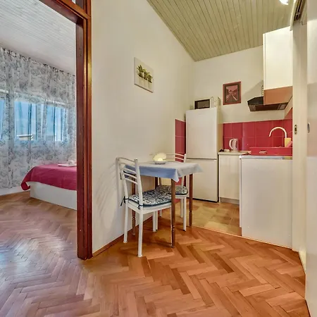 Appartamento Ivanisevic Omiš