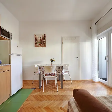 Ivanisevic Appartamento Omiš