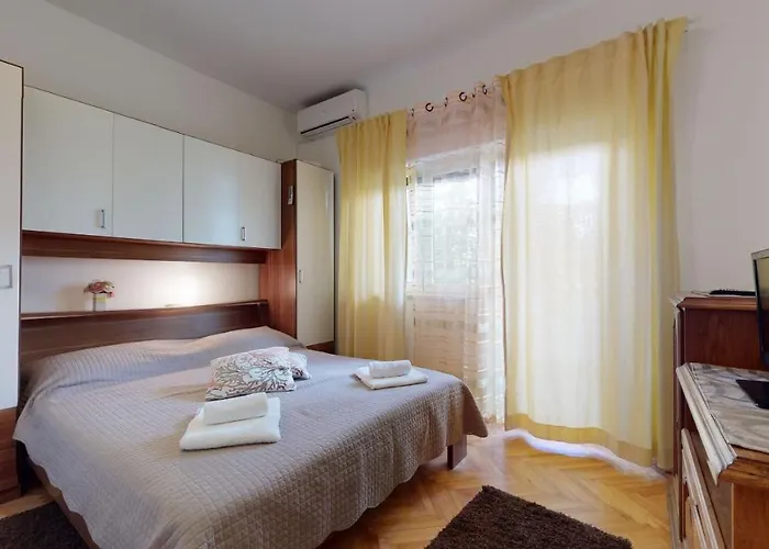 Appartement Ivanisevic Omiš
